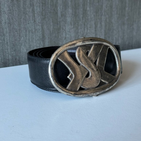 YVES SAINT LAURENT YSL LOGO BUCKLE BLACK GENUINE LEATHER BELT SZ LARGE 95 / 38 - Picture 2 of 16